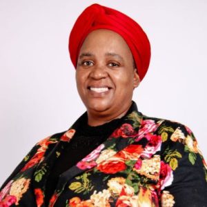 Autour de l’arbre de vie avec Ncazelo Ncube-Mlilo